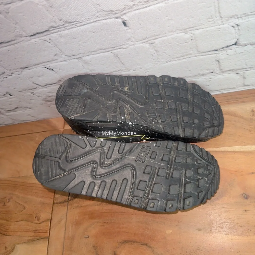 Nike Air Max Black Croc Sneakers - Picture 7 of 7